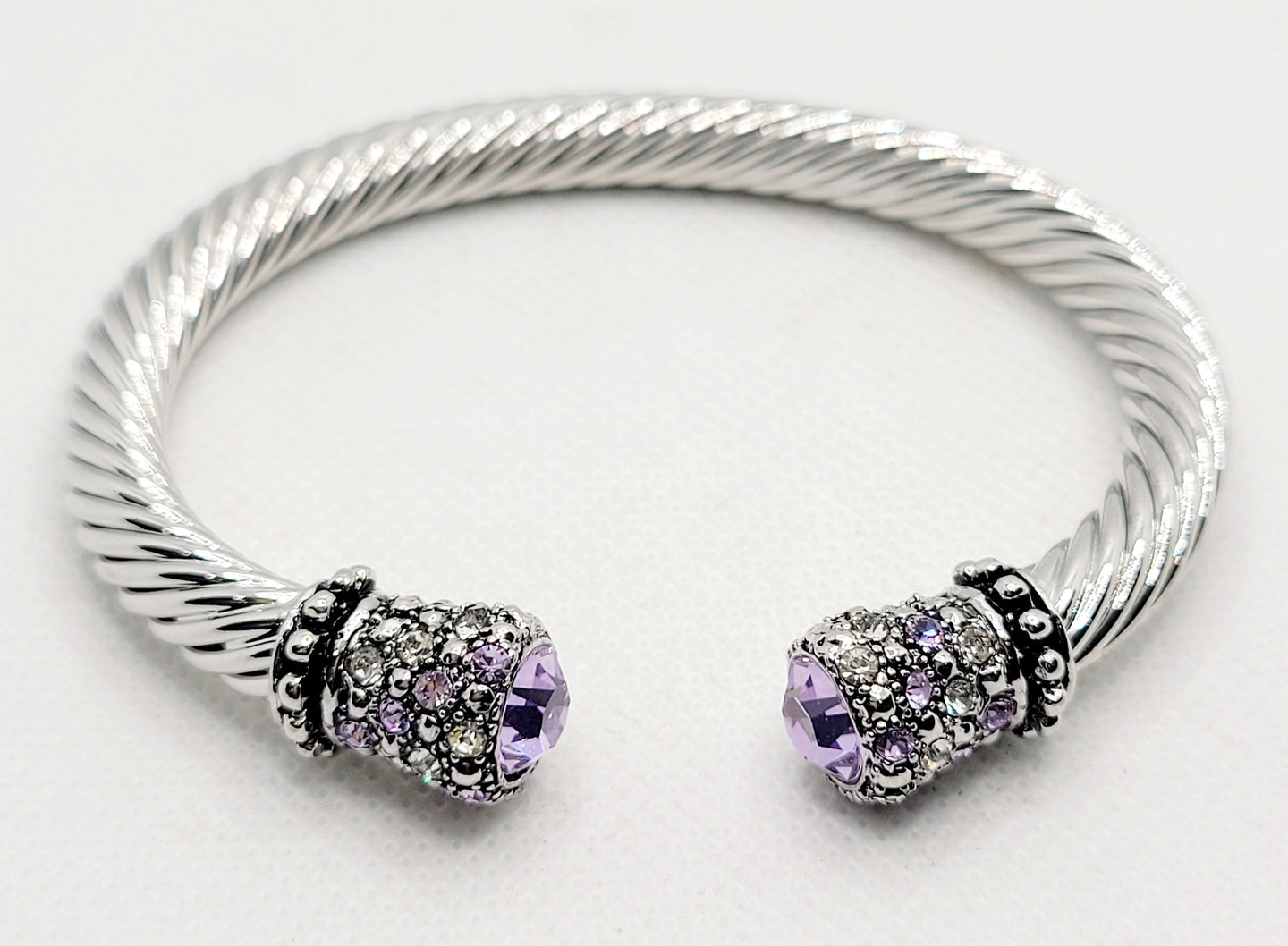 LIGHT PURPLE BANGLES